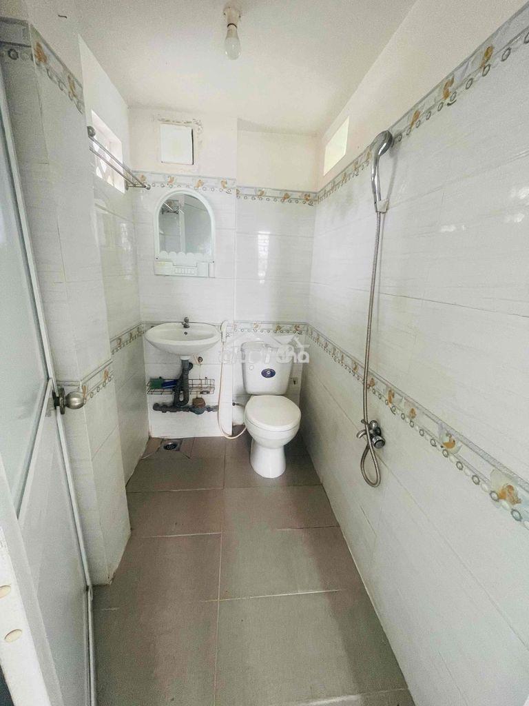 Phòng trọ 35m2 rộng rãi thoáng an ninh giờ giấc tự do an ninh gia đình - 3