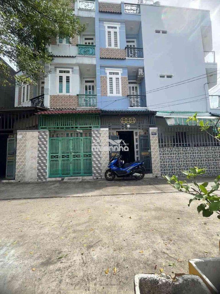 🏡 Nhà đẹp dọn vào ở ngay hẻm xe tải đỗ cửa!
nhỉnh 2.ty
✅ dt: (28m²) - 2