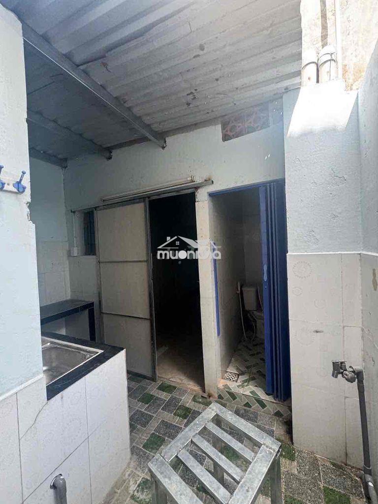 Cho thuê nhà nguyên căn hẻm 6m xe hơi đường phạm văn chiêu f9 gò vấp - 3