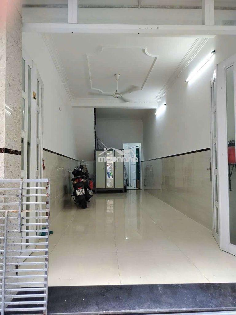 Nhà nc mới đẹp 3,5x15 trên lầu 2pn 2vs huỳnh văn bánh p17 phú nhuận