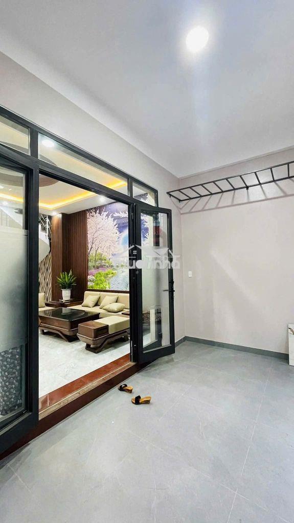Cho thuê nhà mới 3 tầng mặt tiền phường hòa minh - 3
