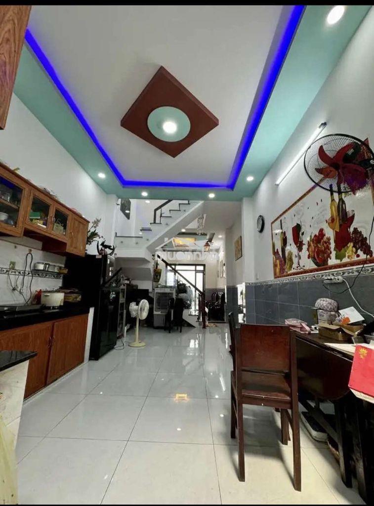 Bán nhà tân sơn nhì tân phú - 50m2 - sổ hồng riêng - giá tốt dưới 6 tỷ - 3