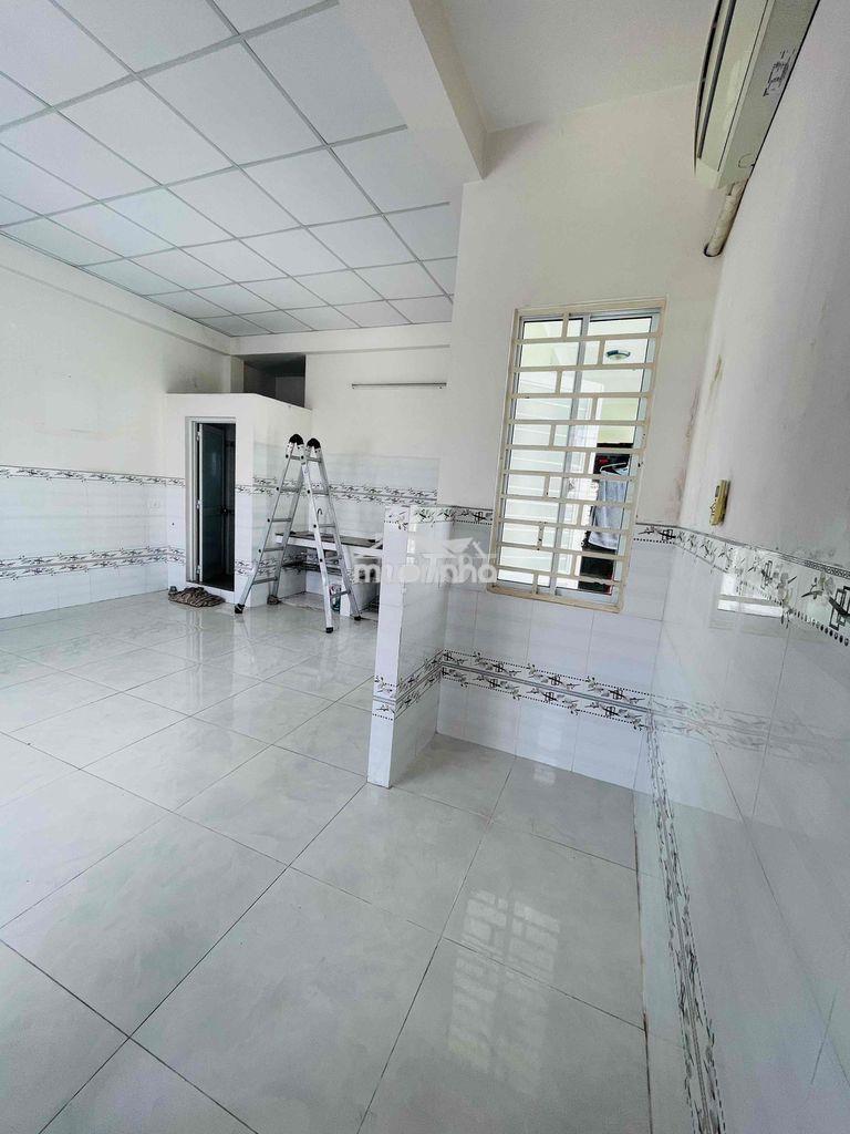 Phòng 30m2 gần cđ kinh tế đối ngoại có máy lạnh an ninh thoáng mát - 3