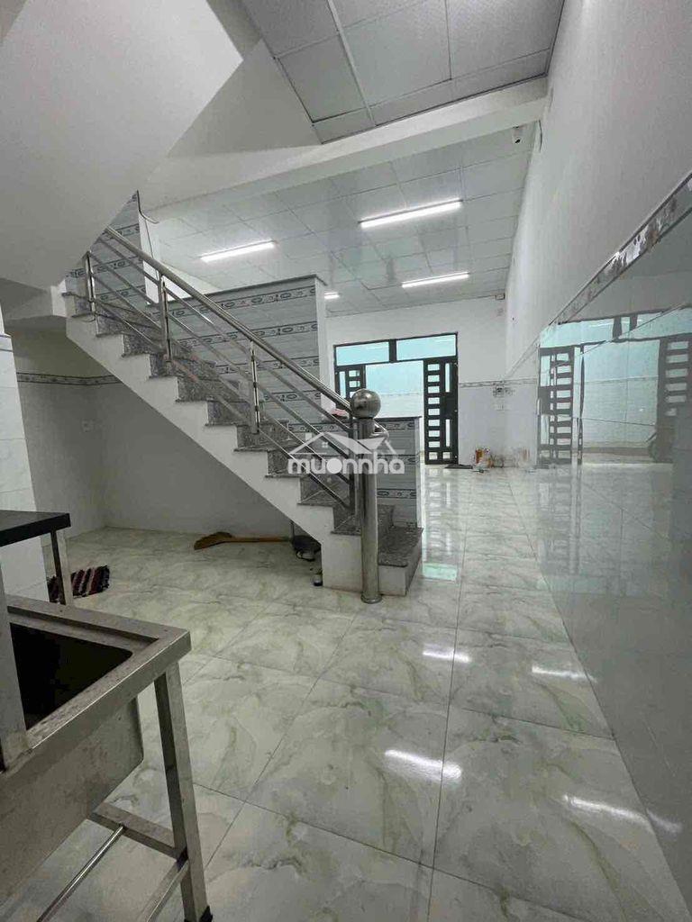 Nhà liên khu 4-5 ( 5x14m ) 3 phòng - 7,5tr/ tháng - 3