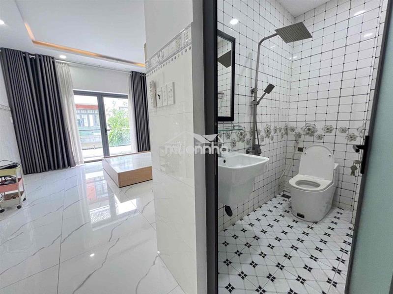 Nhà khu dân cư đồng bộ, 5pn6wc nội thất như hình