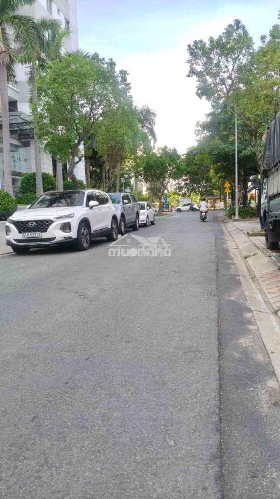 Bán nha 2 tầng hiện hữu đường xe hơi nguyễn thị thập 