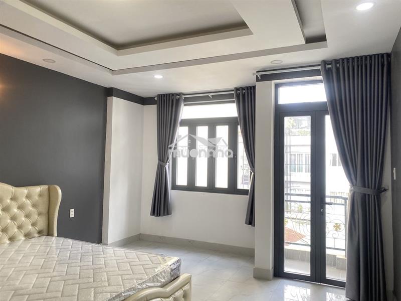 🏠 Phòng ban công  – phan xích long, phú nhuận