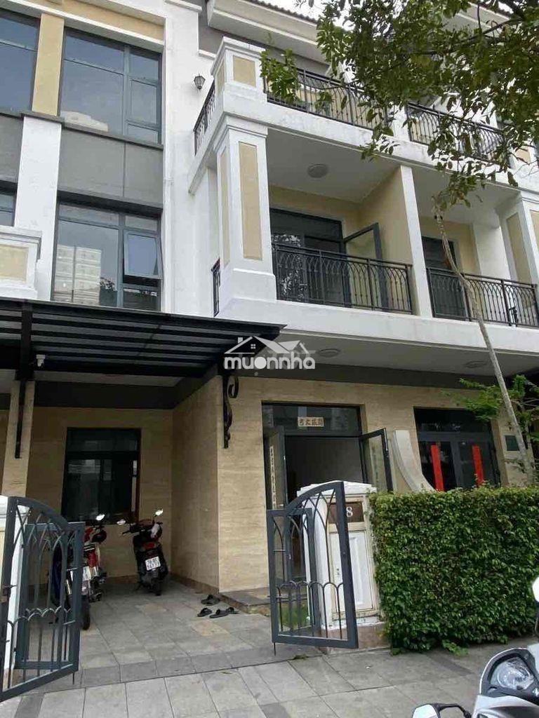 Cho thuê nhà phố làm văn phòng kdc liên phường giá 13,5tr - 2