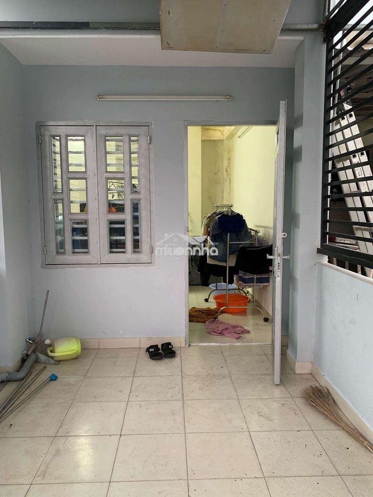 Nhà ngộp, cần bán nhanh để trả nợ ngân hàng 