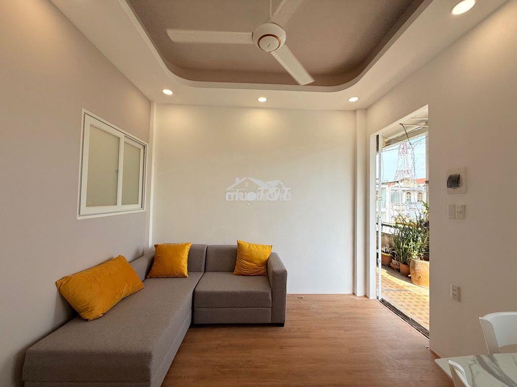 Chung cư lạc long quân, q.11 - 2pn 2wc , nội thất đẹp chỉ 2ty450  - 3