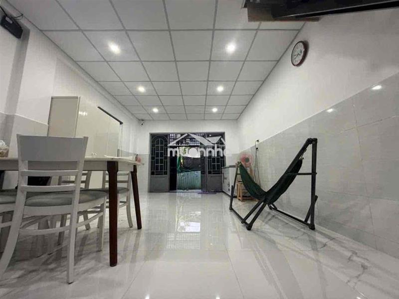 Bán nhà 2 lầu hiệp bình chánh gần phạm văn đồng