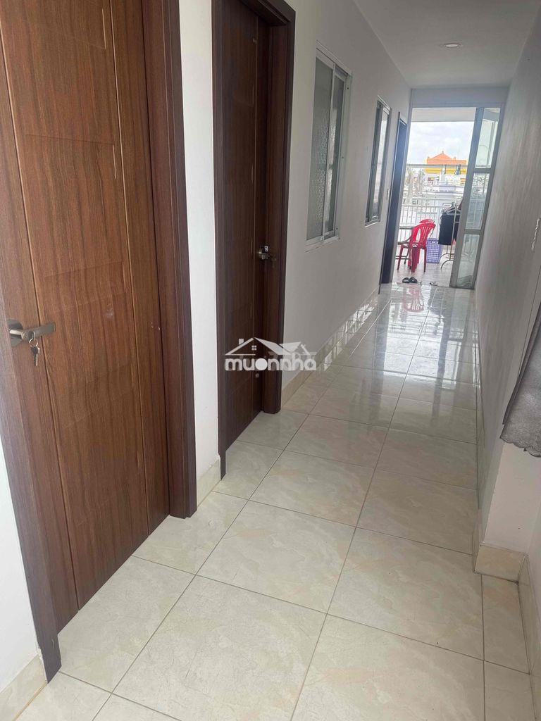 Cho thuê phòng trọ ngay chợ phú lâm