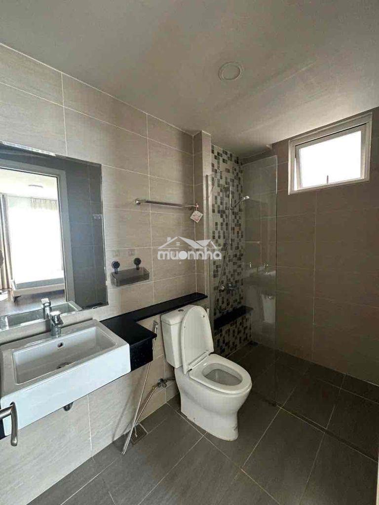 Cho thuê 2pn 22tr/tháng, diện tích lớn - 3