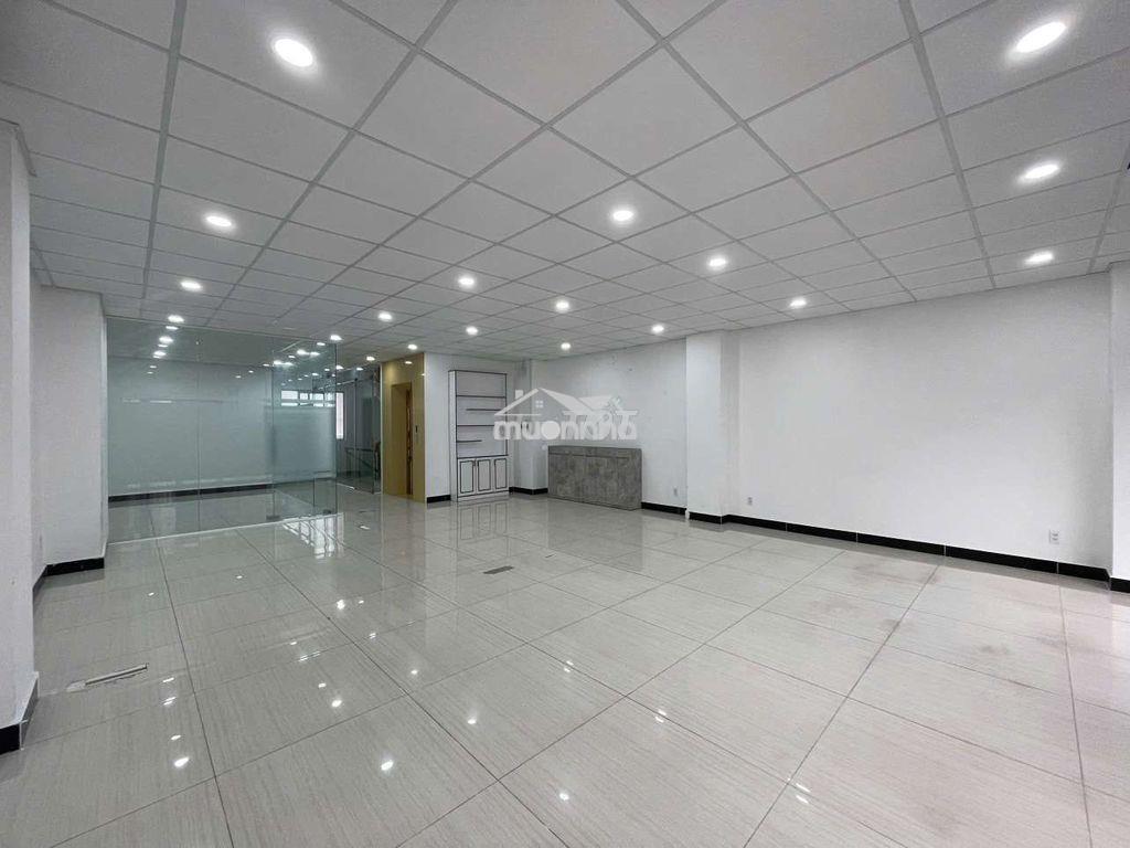 Cho thuê văn phòng 7x20 rộng rãi, ngăn kính lịch sự, có thang máy - 3
