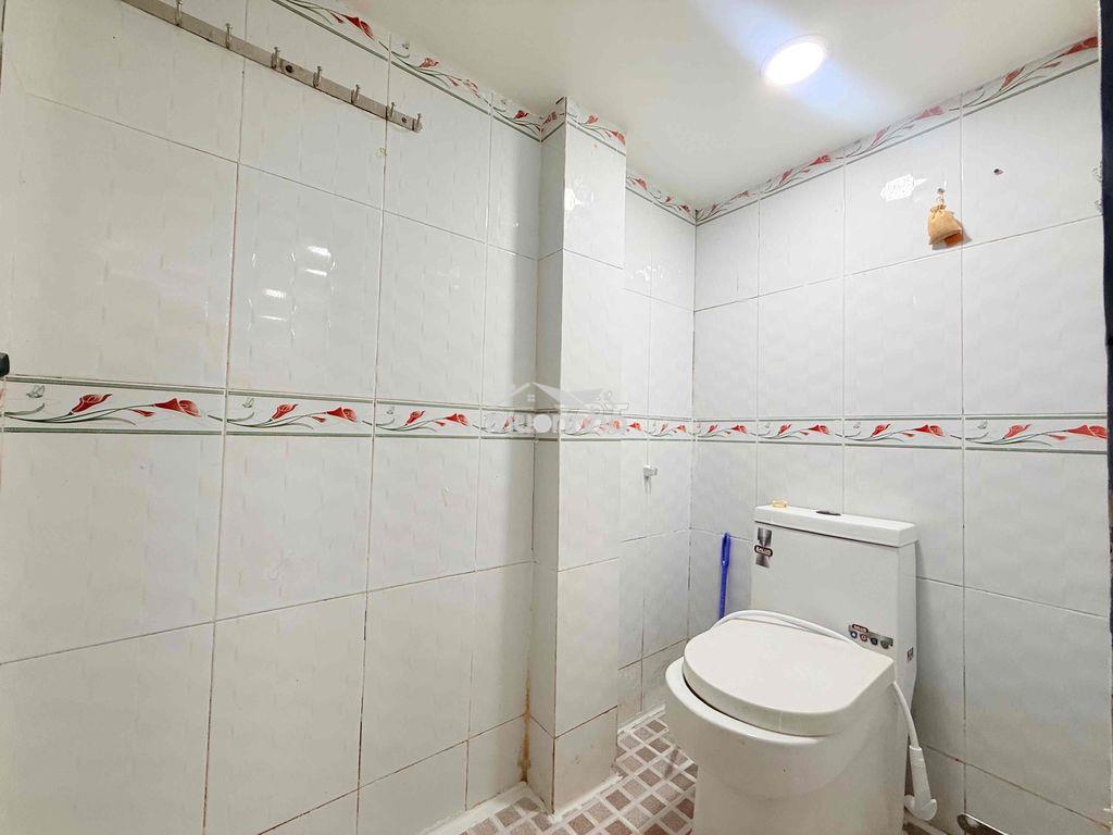 Cho thuê căn hộ gác full nội thất đi bộ qua hutech, gtvt, ngoại thương - 4
