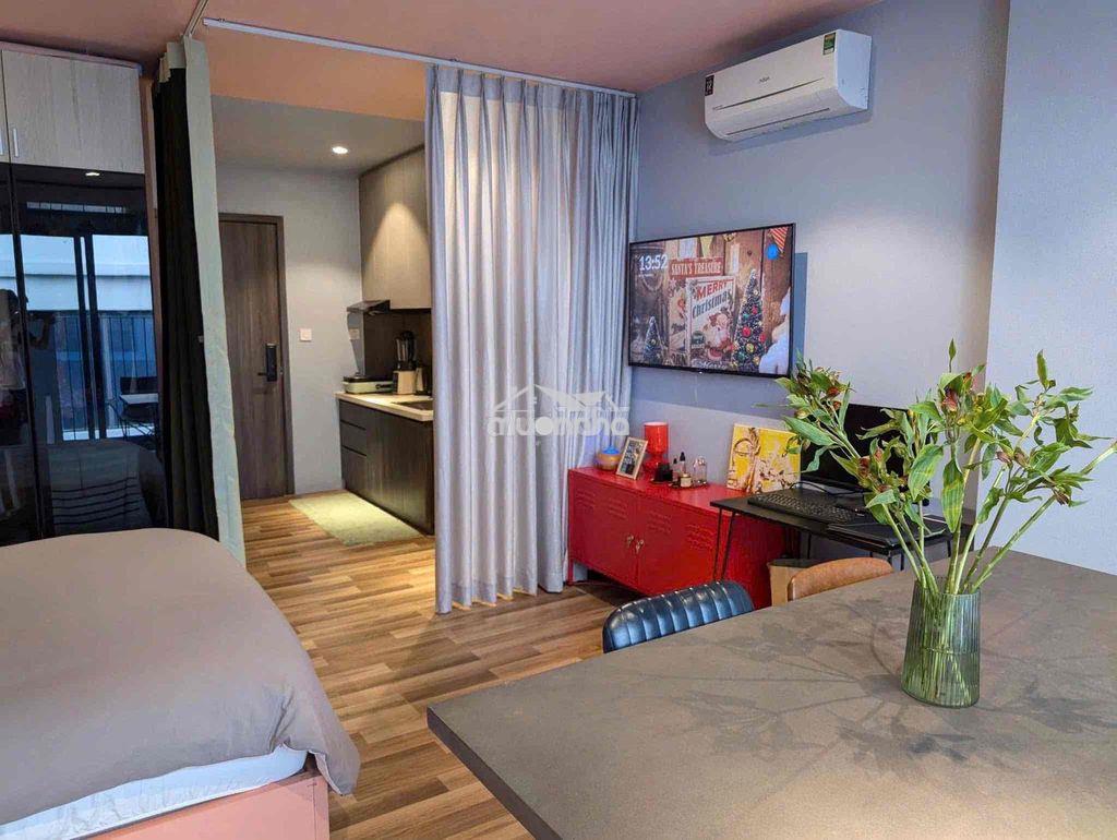 Cho thuê căn hộ ban công tách bếp ở nguyễn trãi quận 1 đẹp keng giá rẻ - 2
