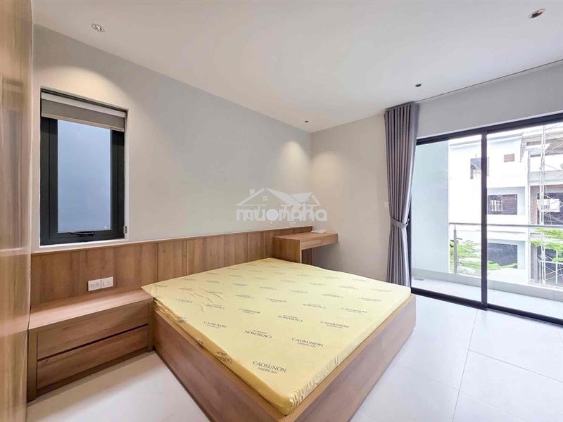 Cho thuê chdv 40m2 , full nội thất, nhà mới 100% ,gần rmit,tdt,cresent