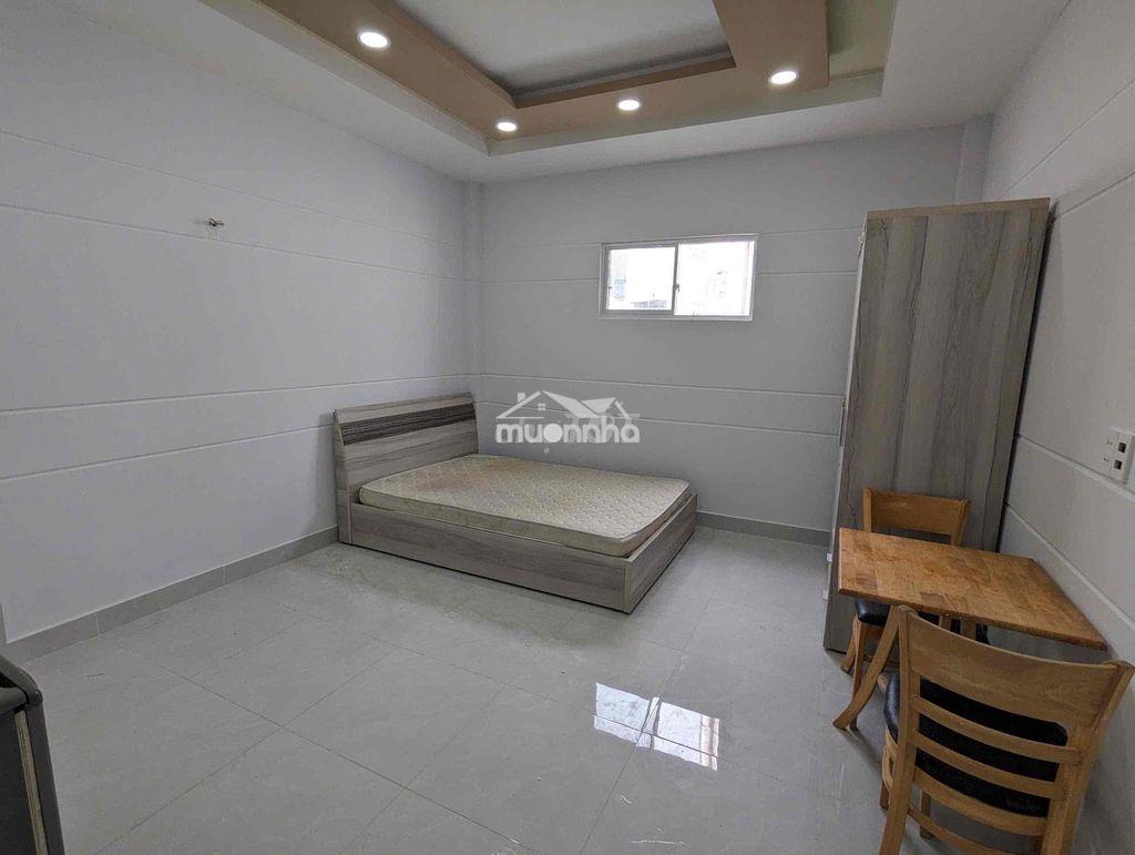 Studio cửa sổ full nt rộng ngay phan đăng lưu - 2