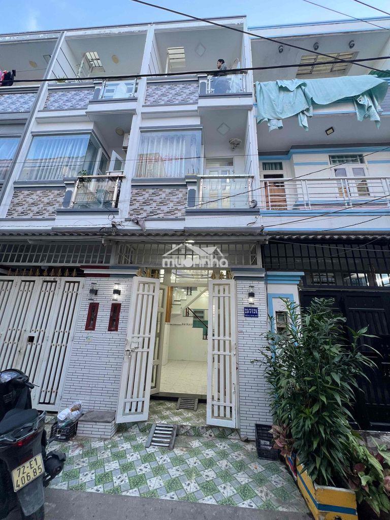 Nhà nguyên căn gần ubnd huyện hẻm ô tô 4pn giá 8tr