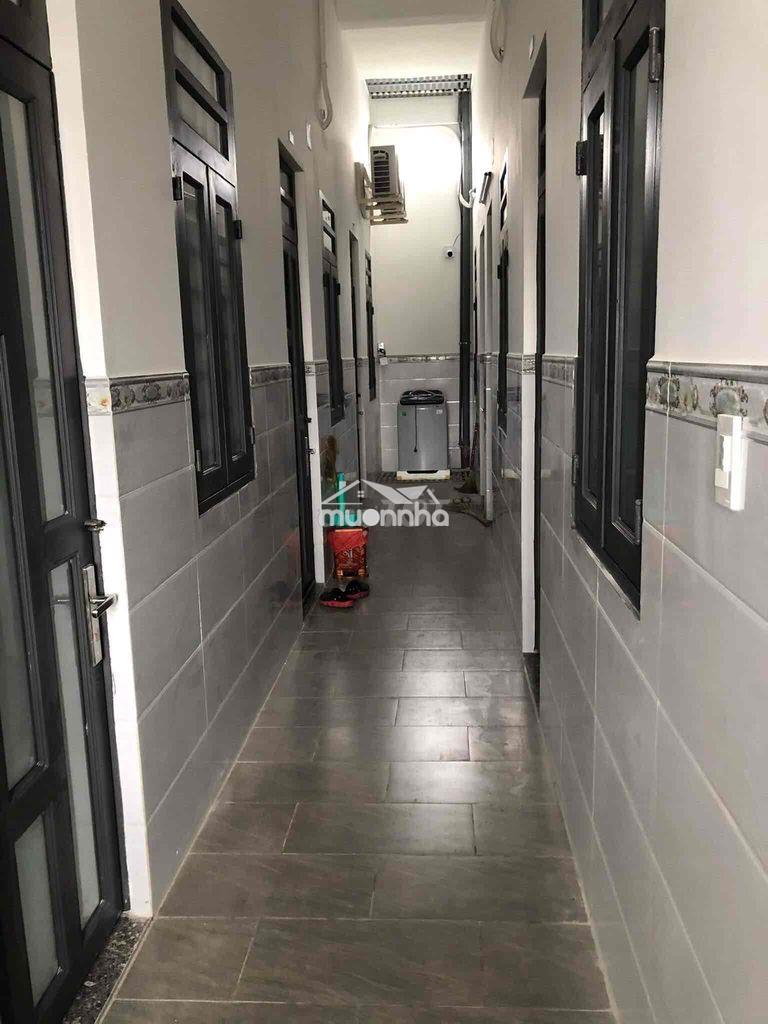 40m2 , có gác , 3.4tr, điện nhà nước , nước 150k , an ninh - 4