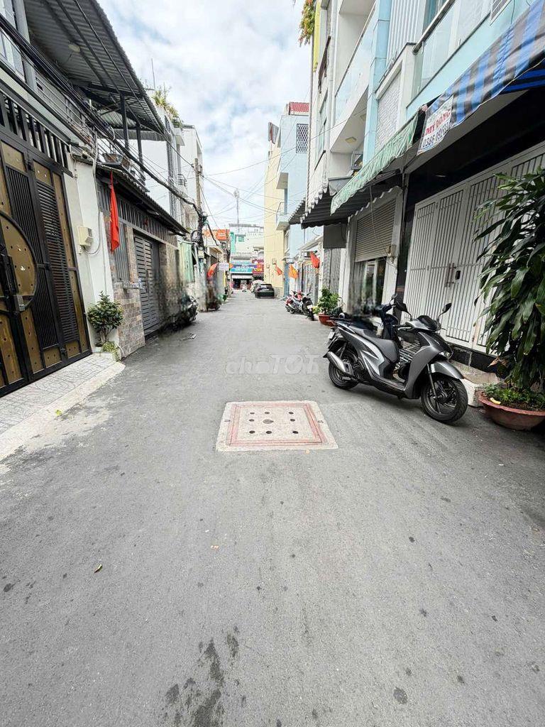 Nhà nguyên căn gò dầu. (4pn,3wc). hẻm xe hơi.dtsd 156m2 - 2