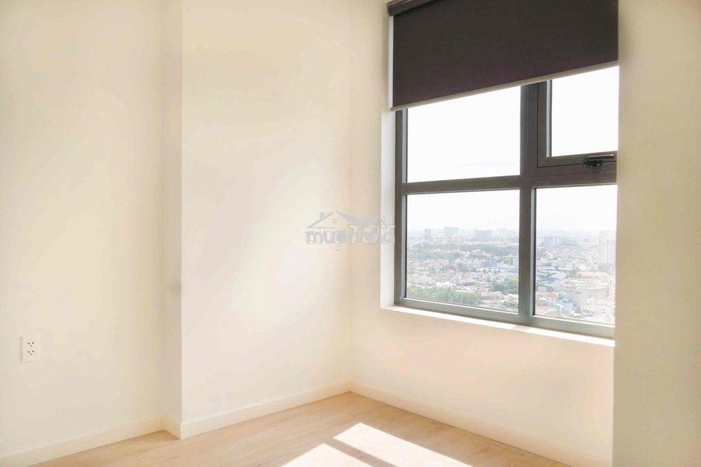 Chung cư 2 phòng ngủ, gần đh ngân hàng, kt luật,nông lâm, ở được 4 ng - 4