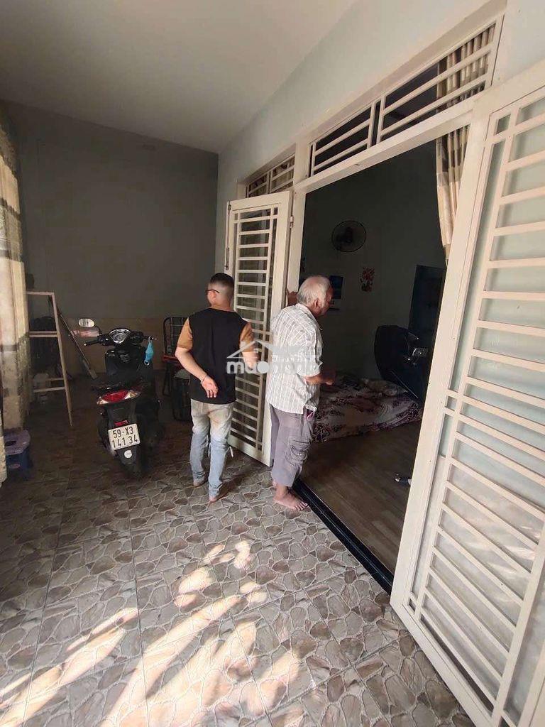 Sân đậu oto, nhà ngang 8m, gần bên chợ đầu mối. nhanh còn kịp ac ơi - 4