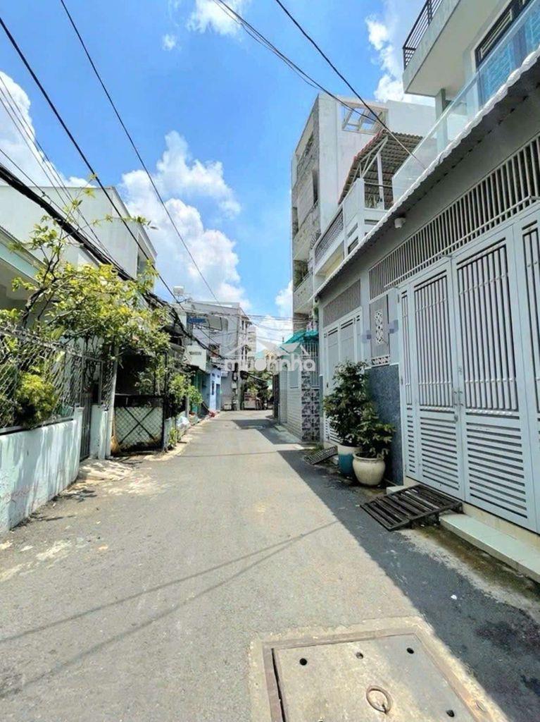 Hẻm ô tô hồng bàng quận 6,dt: 51m²,3 tầng mới đẹp vào ở ngay.