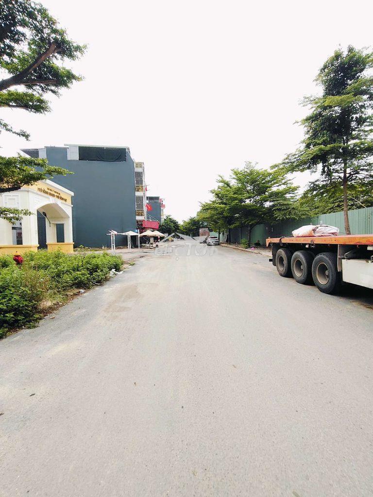 Bán nhà full nội thất phường an phú gần ngã tư miếu ông cù
