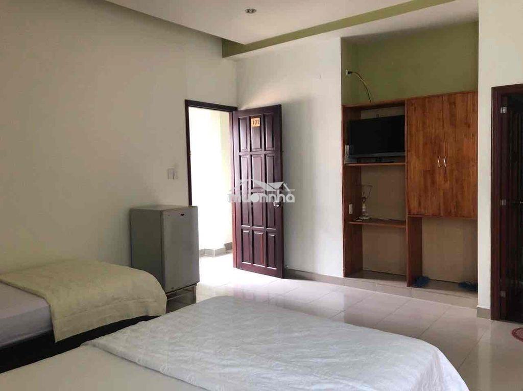 Phòng trọ q3 ( gần trường đh sg, đh k tế ) - 2