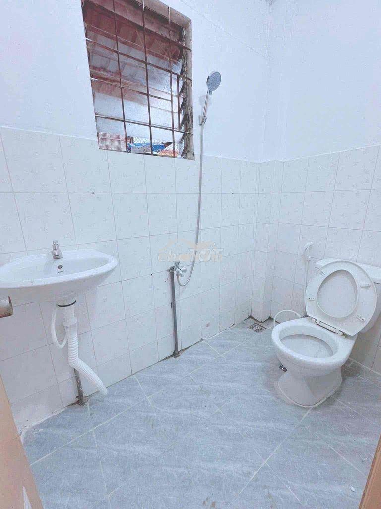 P𝗵𝗼̀𝗻𝗴 1tr8 nguyễn văn thương - bình thạnh - có máy lạnh - 3