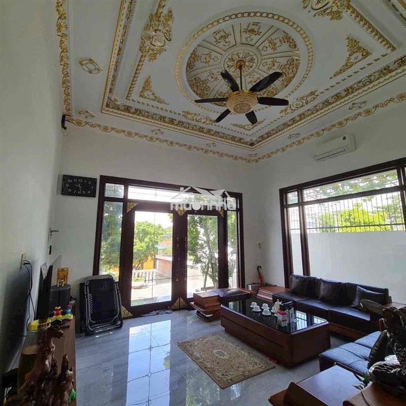 Cho thuê biệt thự chánh mỹ- gần phố đi bộ full nội thất 10x40:5pn