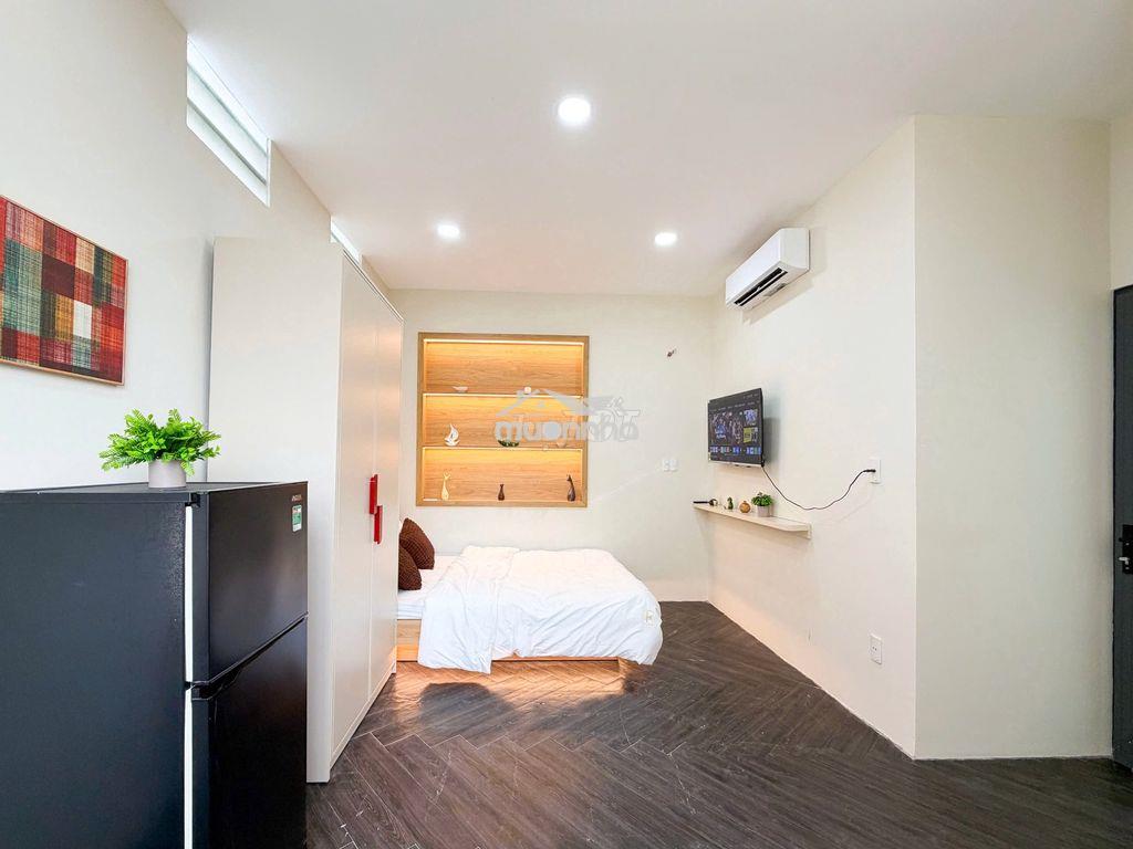 Studio cửa sổ ngay trần quang diệu- nguyễn văn trỗi, tt q3 - 4