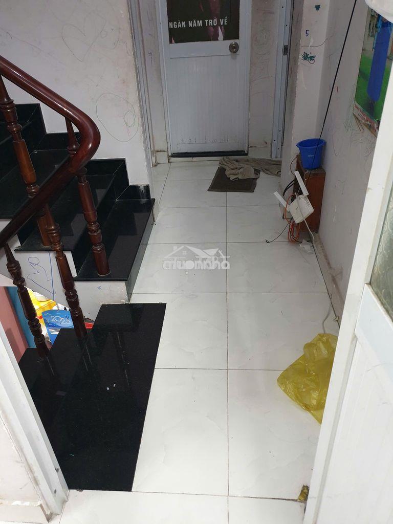 Bán gấp nhà 2 lầu dt 6x12, gần ngã 3 bùi môn, ql22, hẻm xuân thới 7 - 3