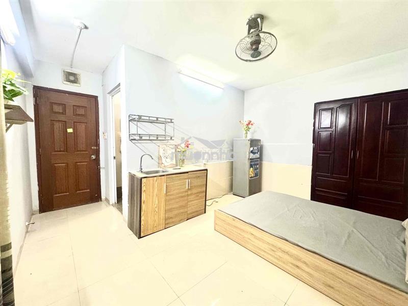 Cho thuê phòng 12m2 kdc trung sơn