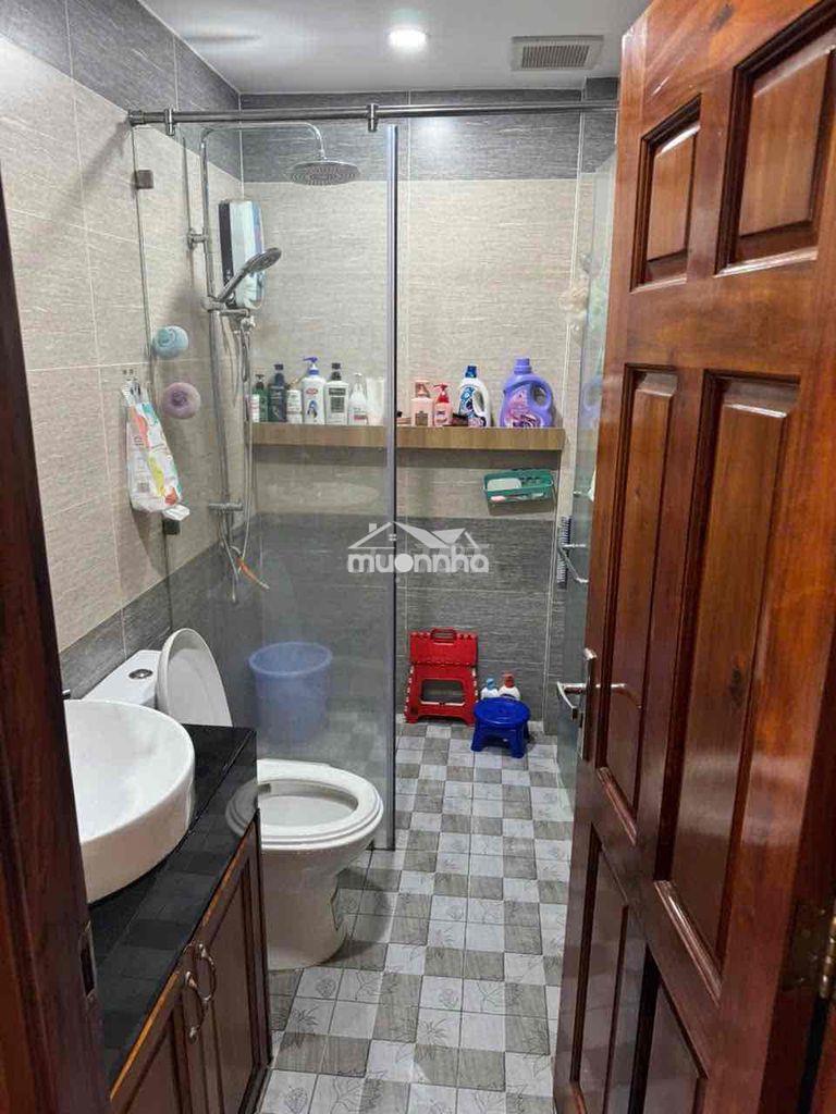 Bán nhà 2 tầng ngay coopmat q9 - ngay ubnd q9 cũ - đường xe hơi - 4