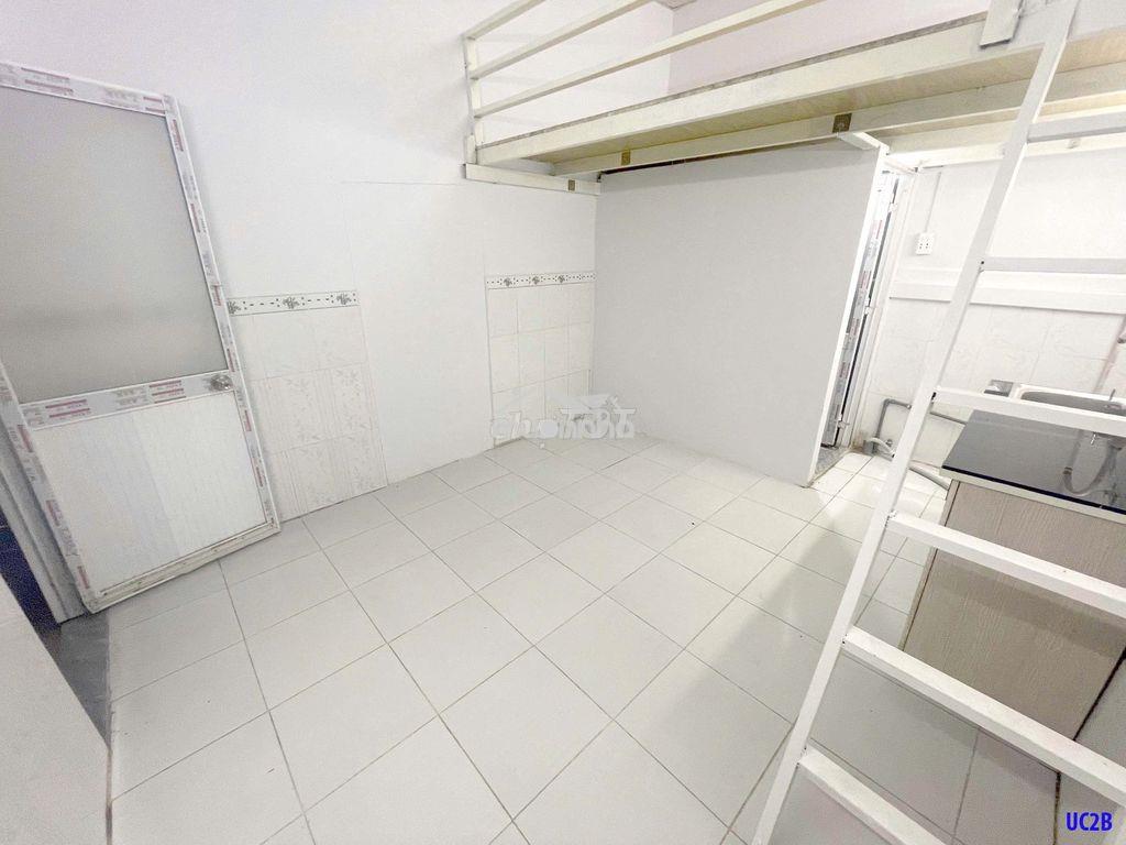 Sẵn nhiều phòng gác giá rẻ - free tiền thuê 10 ngày - 4