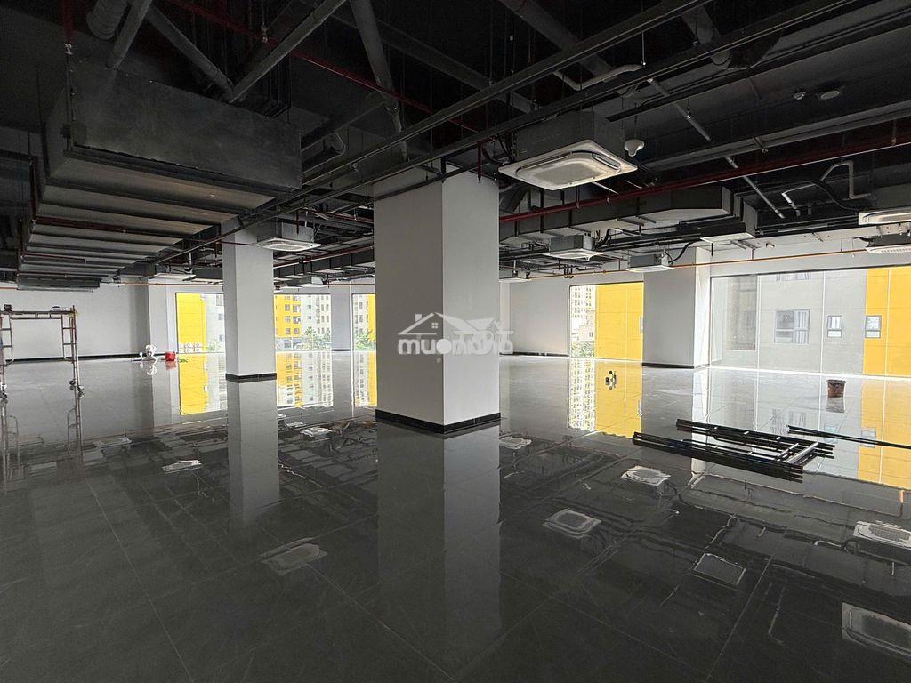 Trống sẵn mặt bằng văn phòng cho thuê giá rẻ tại bcons kèm ưu đãi đặc - 2