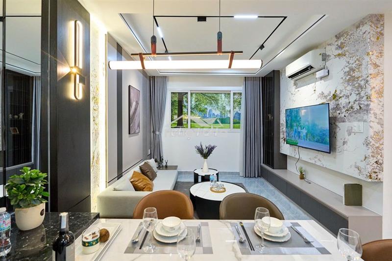 Chính chủ cần bán căn hộ dt 51m2 giá 48tr/m2 nhà mới, có nội thất