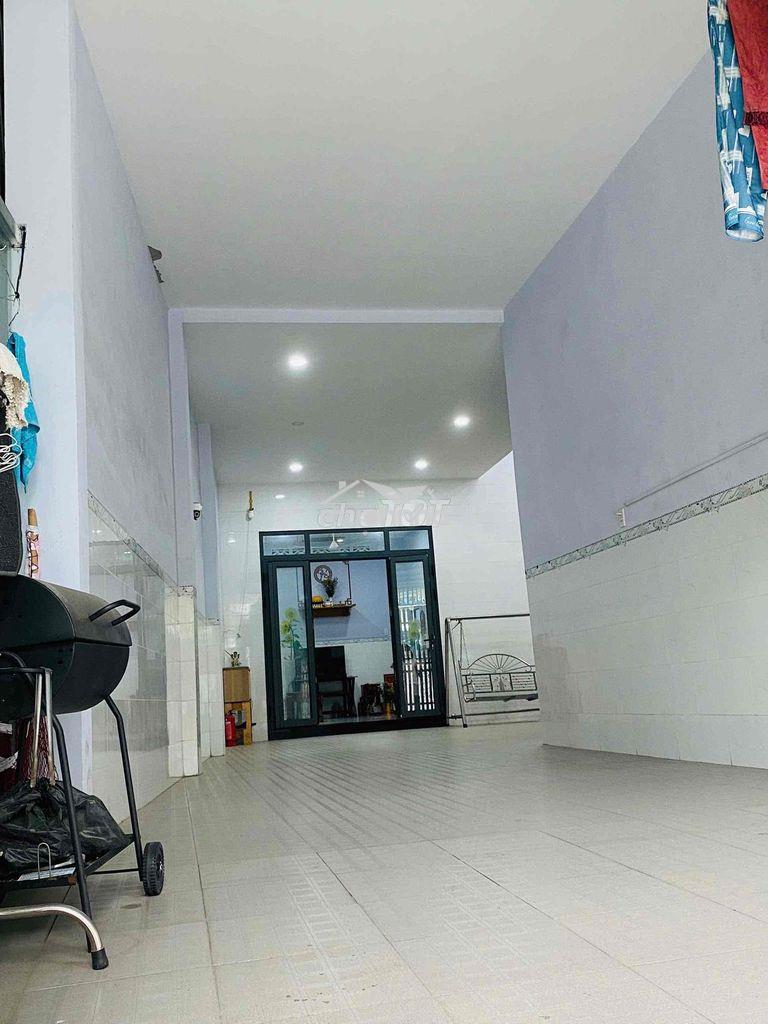 Chính chủ cho thuê nhà nguyên căn ngay làng đại học. - 4