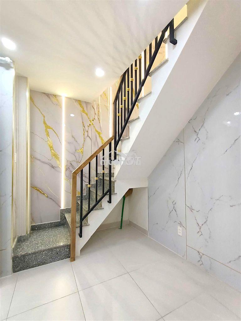 Nhà đẹp đoàn văn bơ–hxh–gần mặt tiền– 30m2 ngang gần 5m– chỉ 3t15 tl - 4