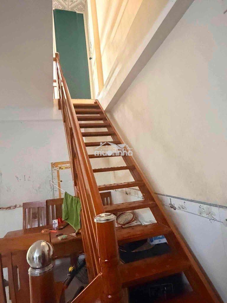 Nhà đẹp phước tân 1 tỷ 6 sổ riêng nhà trệt lầu đường ôto ngay trường - 2