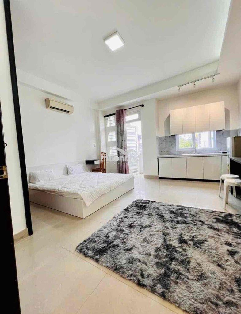 Studio ban công siêu thoáng tại khu dân cư him lam