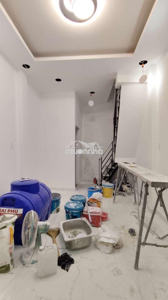 Nhà 3tầng trung tâm q8 ,ko lộ giới,ko qui hoạch  chỉ hơn 2 tỷ - 2
