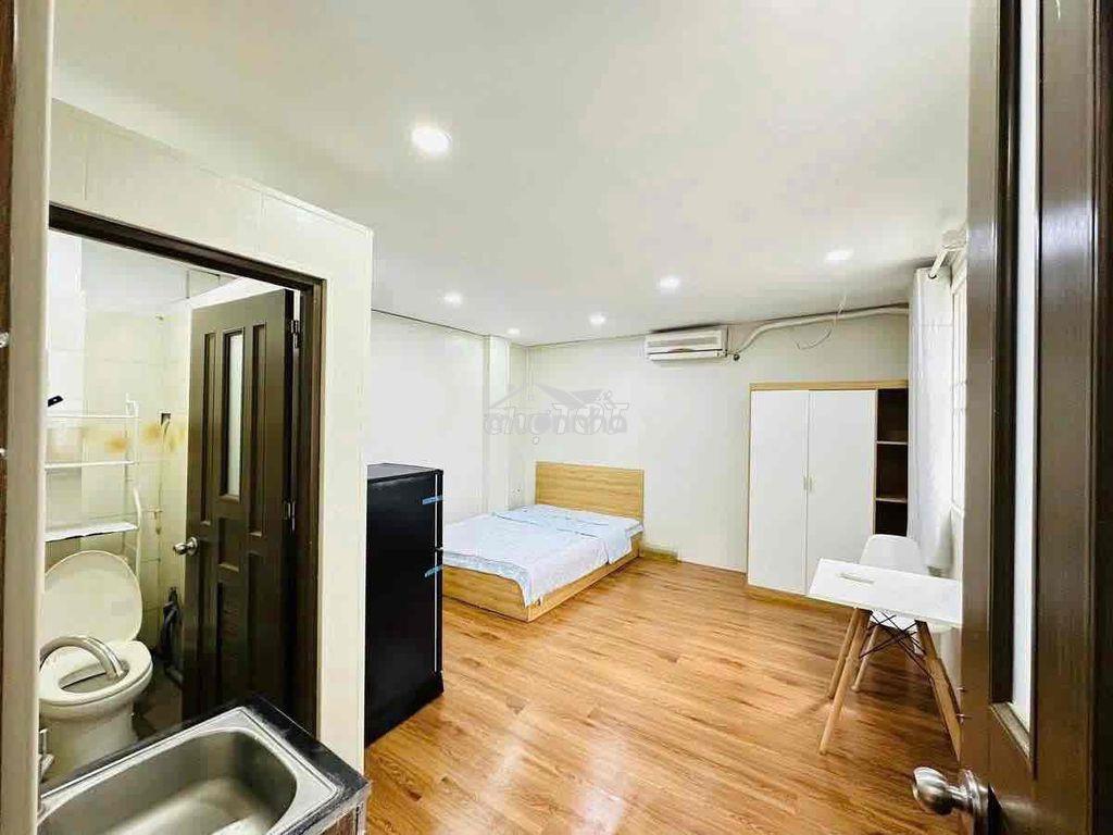 Studio cửa sổ thang máy ngay lê thị riêng khu bắc hải quận 10 - 4