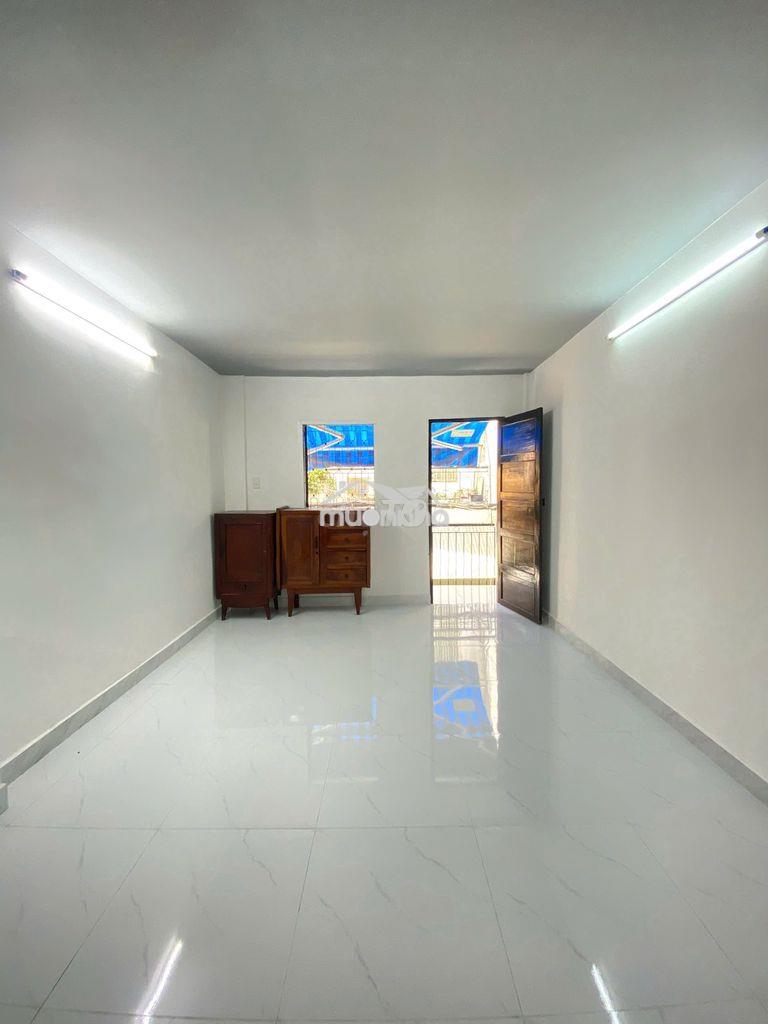 Bán nhà mới đẹp hẻm 4m – đường trần phú, quận 5. giá chỉ : 4.9 tỷ - 2