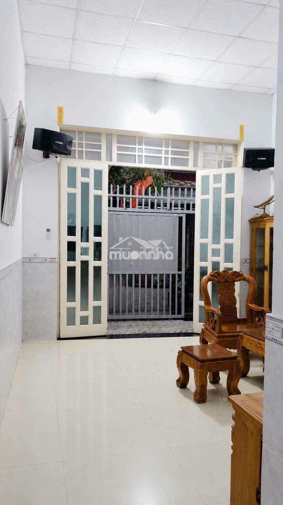 Nhà cấp 4 khu chỉnh trang đô thị gần chợ tân long