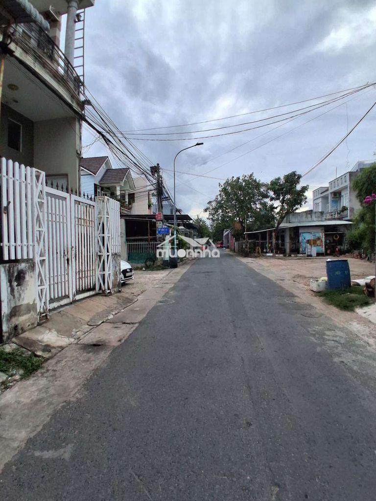 Nhà mặt tiền đường ngô văn sở trung tâm hành chính dĩ an - 2