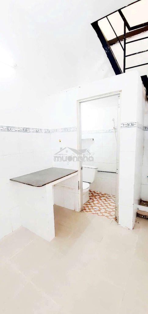 Nhà nhỏ 3x5m 1 lầu nguyễn văn khối - 2