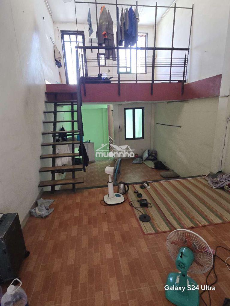 🏡 Nhà 1 trệt 1 lầu 1 lửng giáp tân phú – hẻm 6m – chỉ 6 triệu/tháng - 4